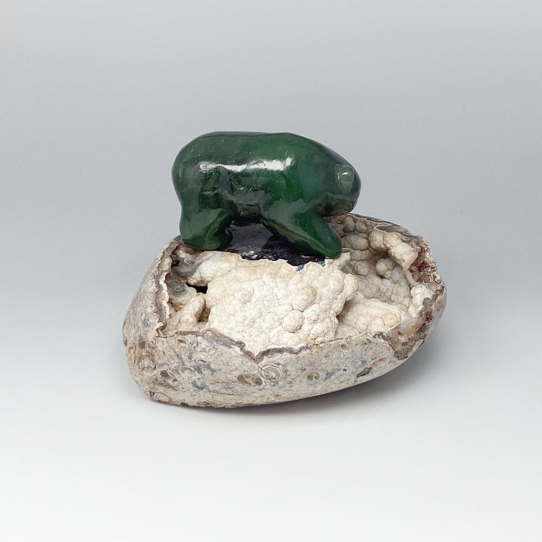 BC Jade Bear with Fish Carving on Natural Agate Base