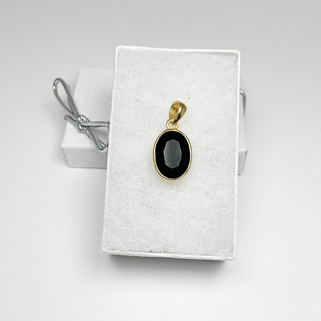Black Onyx Gold Finish Pendant-Rocks and Gems Canada