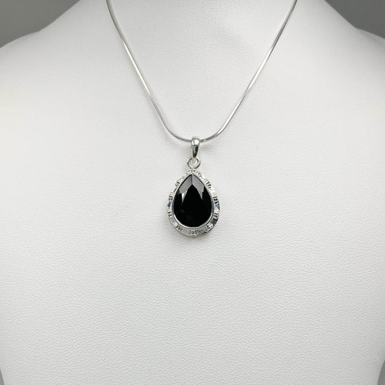 Black Onyx Pendant-Rocks and Gems Canada