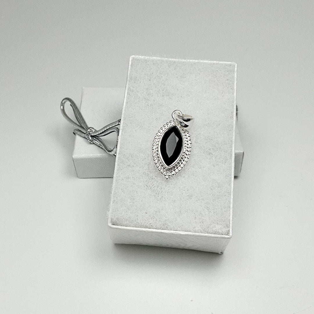 Black Onyx Pendant-Rocks and Gems Canada