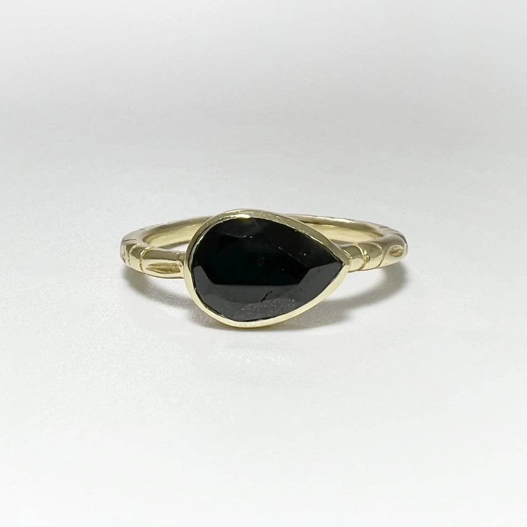 Black Onyx Ring-Rocks and Gems Canada