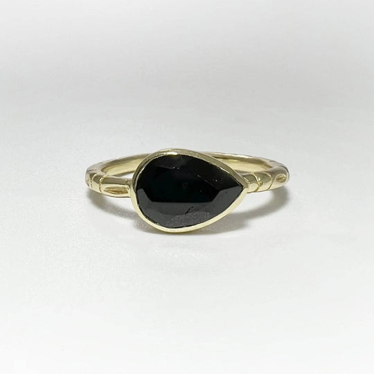 Black Onyx Ring-Rocks and Gems Canada
