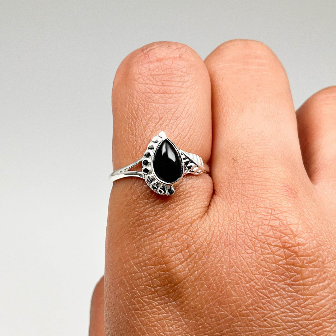 Black Onyx Ring-Rocks and Gems Canada