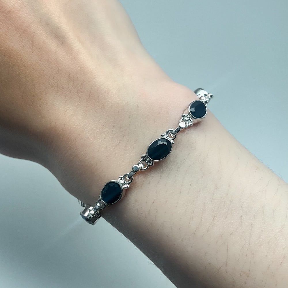 Black Onyx Sterling Silver Bracelet-Rocks and Gems Canada
