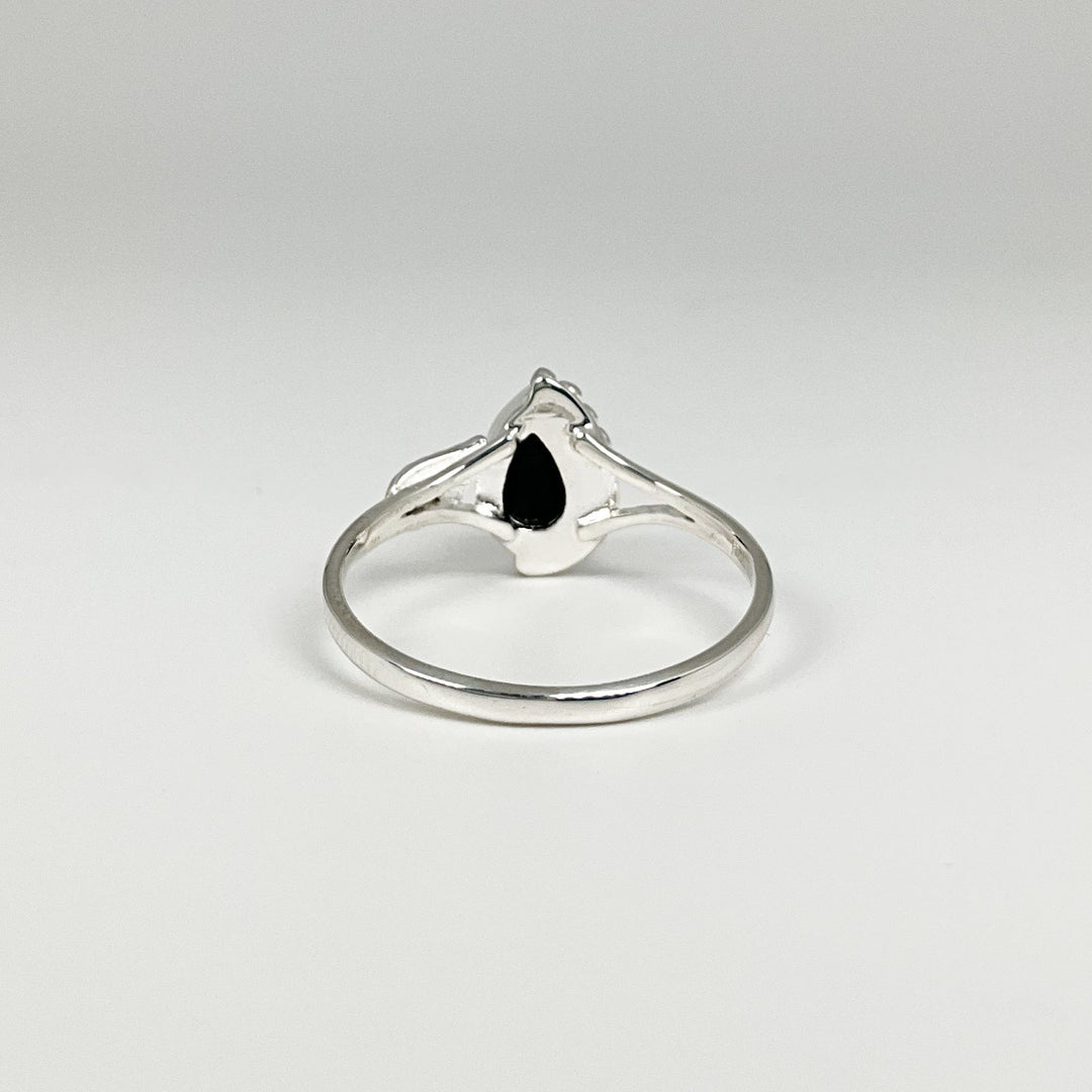 Black Onyx Ring - Rocks and Gems Canada