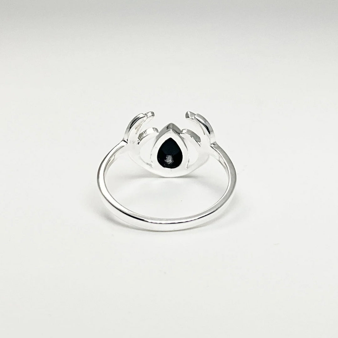 Black Onyx Ring - Rocks and Gems Canada