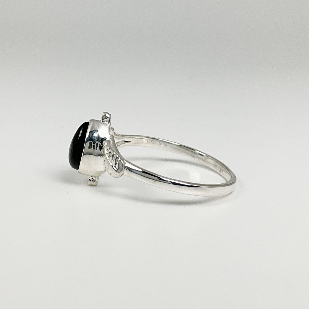 Black Onyx Ring - Rocks and Gems Canada