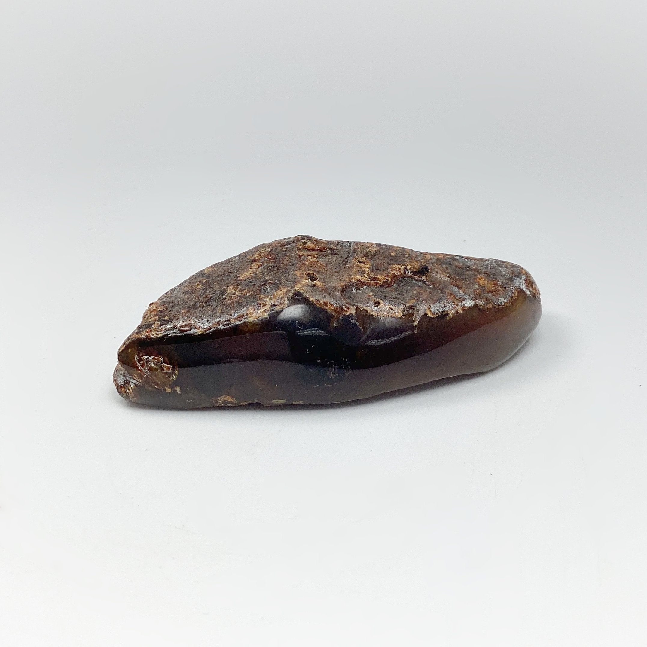 Blue Amber Specimen - Rocks and Gems Canada