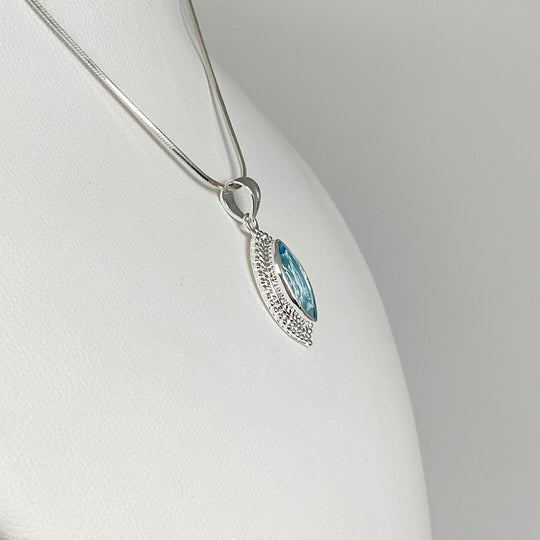 Blue Topaz Pendant TEST - Rocks and Gems Canada