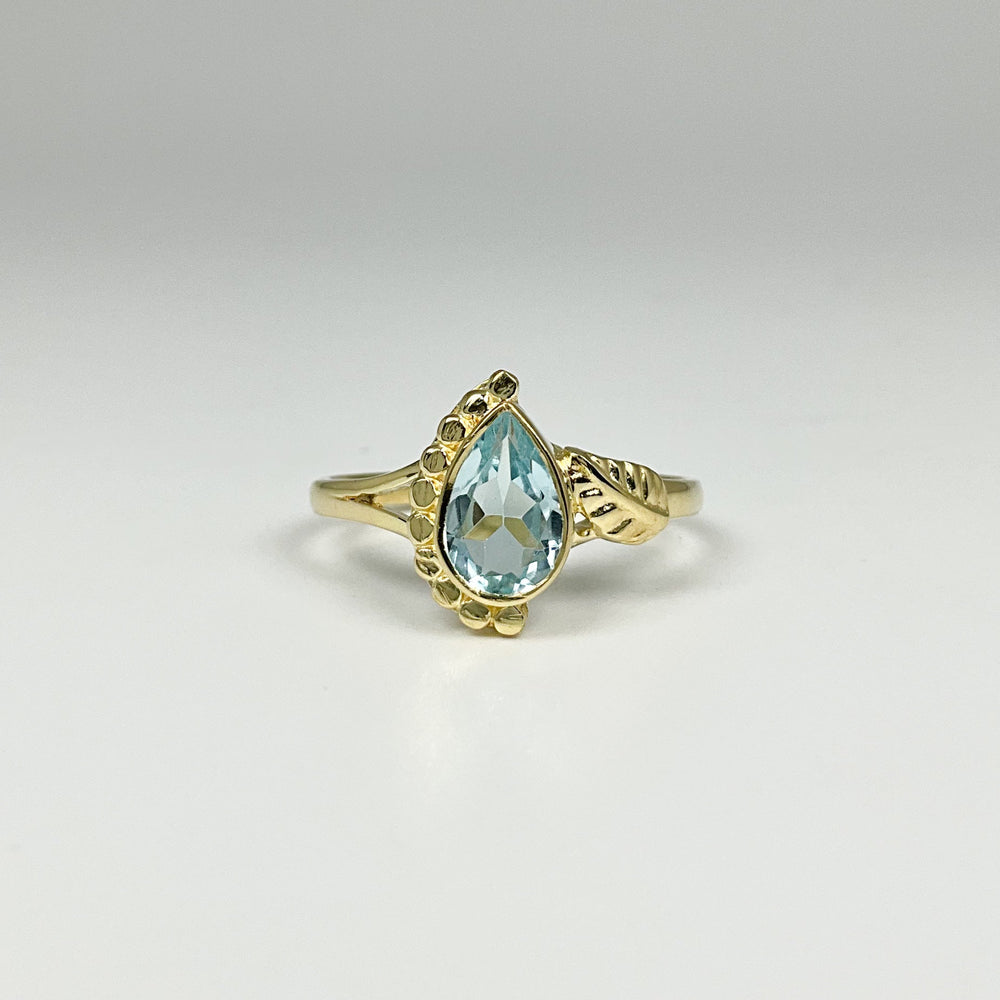 Blue Topaz Ring - Rocks and Gems Canada