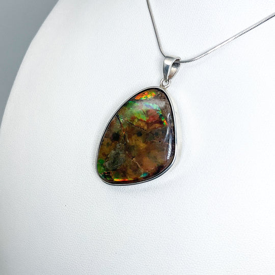 Alberta Ammolite Pendant