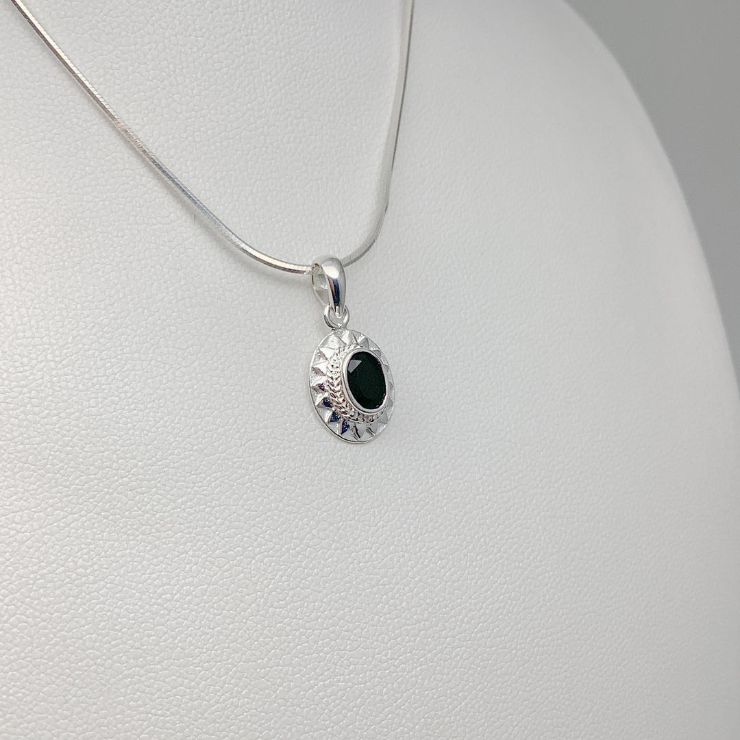 Black Onyx Pendant - Rocks and Gems Canada