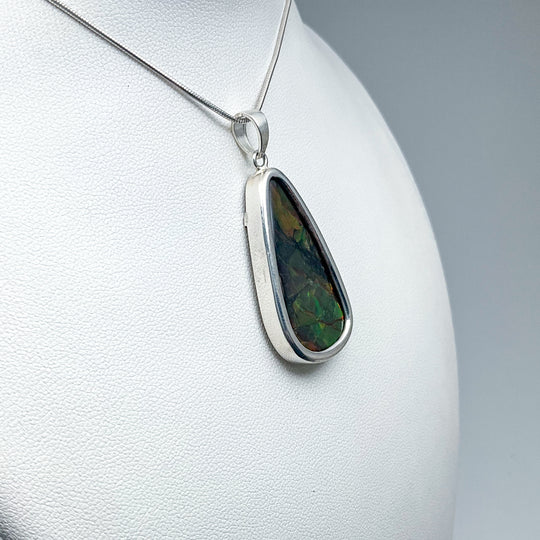 Alberta Ammolite Pendant