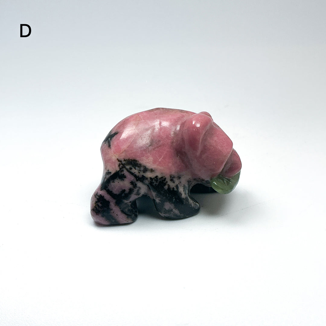 Rhodonite Bear with Canadian Jade Fish Carving - Rocks and Gems Canada