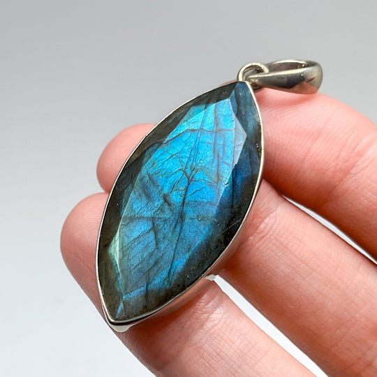 Labradorite Pendant