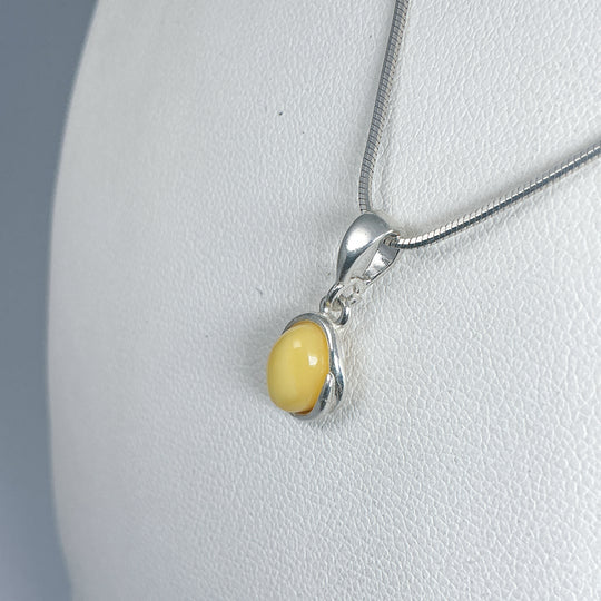 Butterscotch Amber Pendant