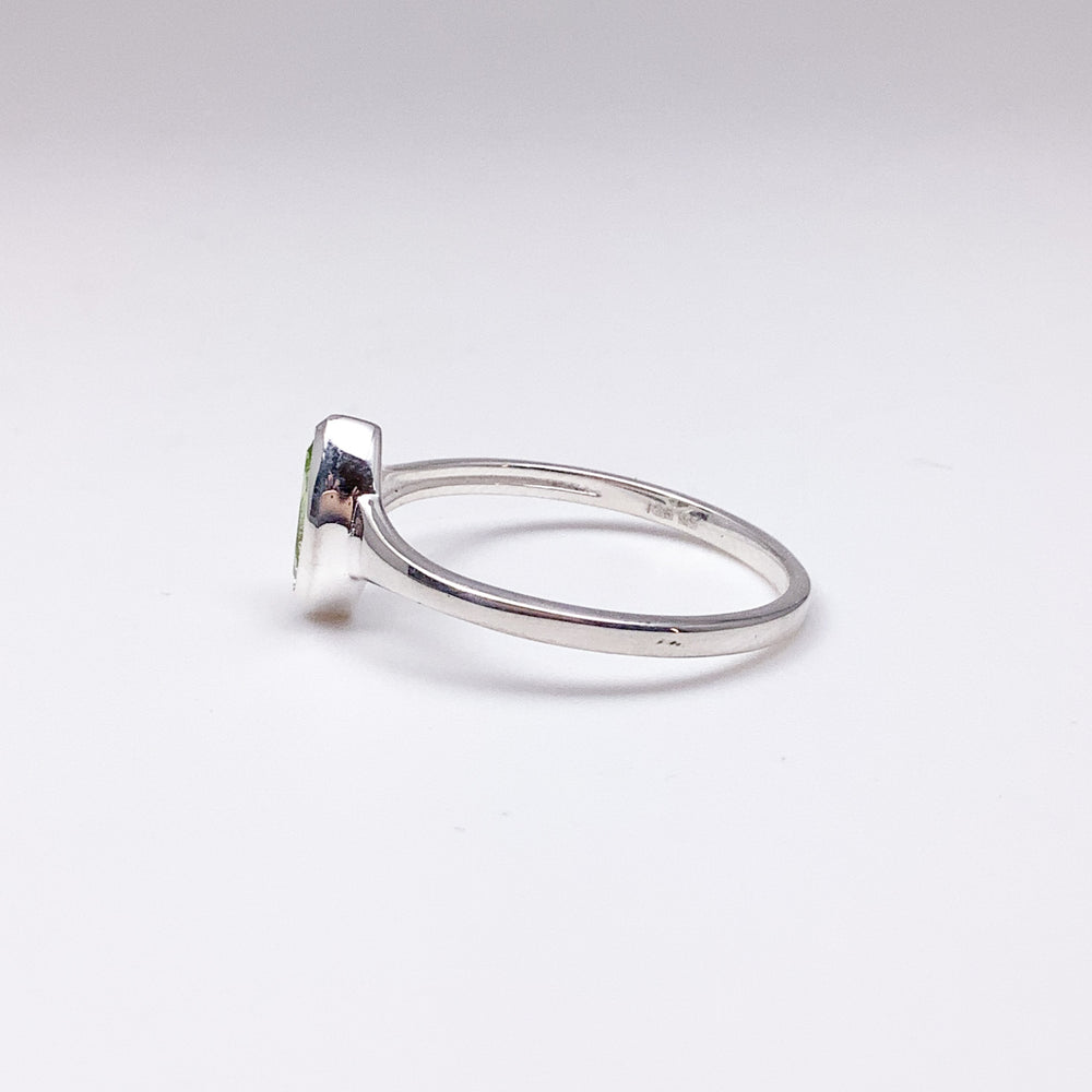 Peridot Ring - Rocks and Gems Canada