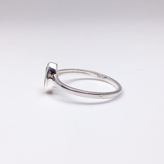 Peridot Ring - Rocks and Gems Canada