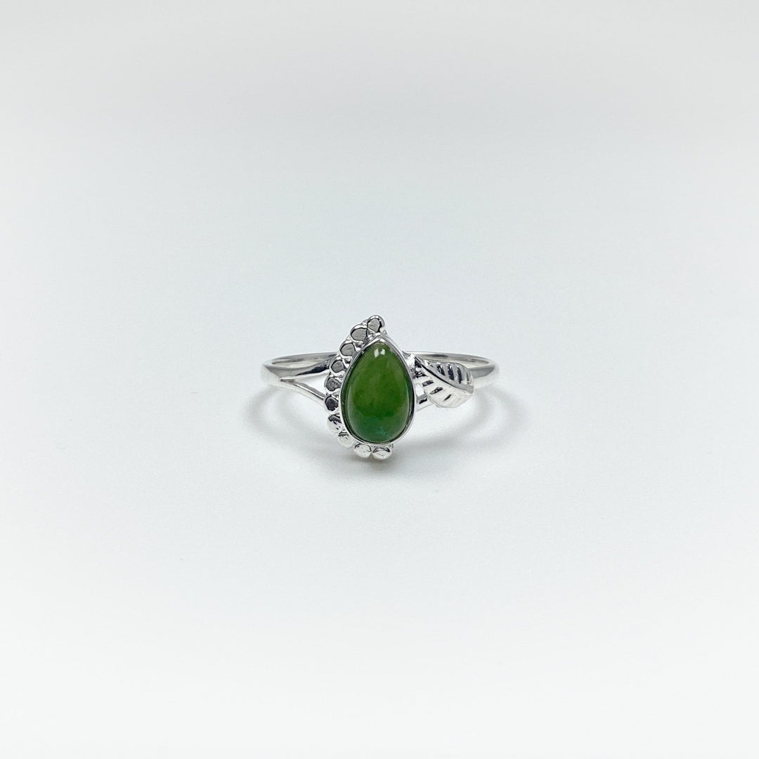 Canadian Jade Ring - Rocks and Gems Canada