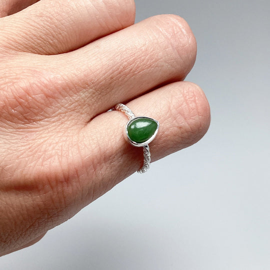 Canadian Jade Ring - Rocks and Gems Canada