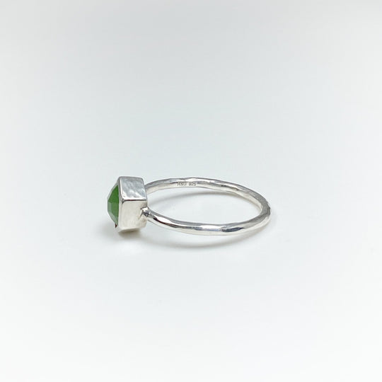 Canadian Jade Ring - Rocks and Gems Canada