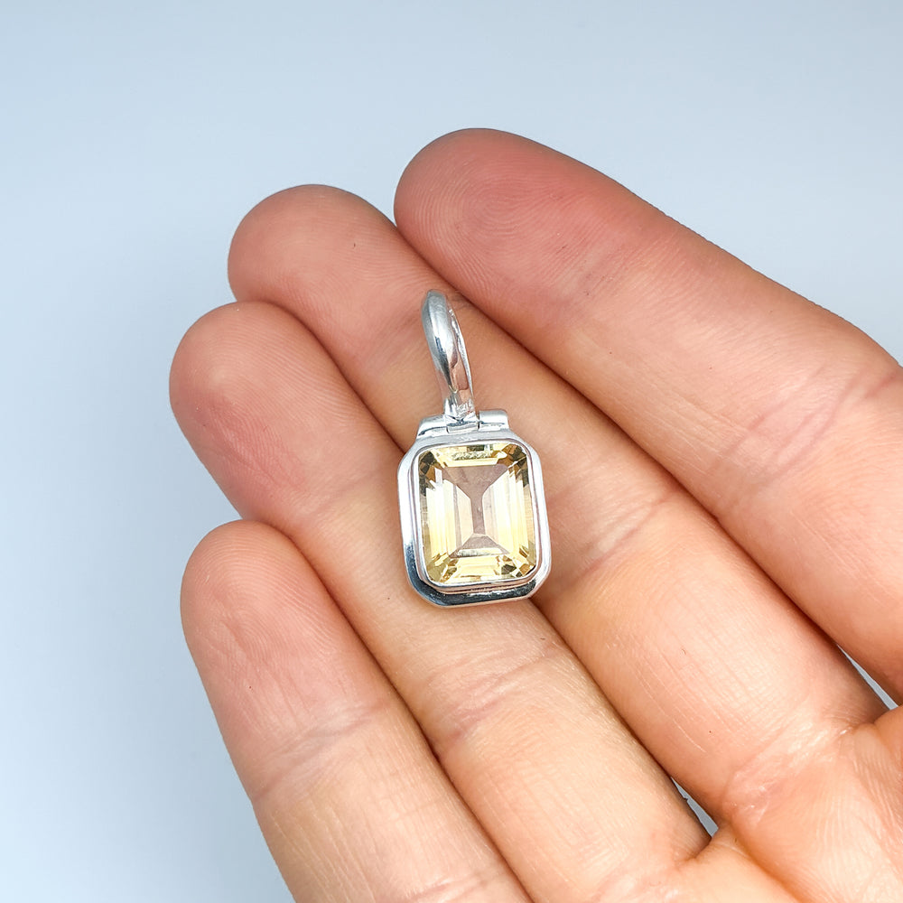 Citrine Pendant-Rocks and Gems Canada