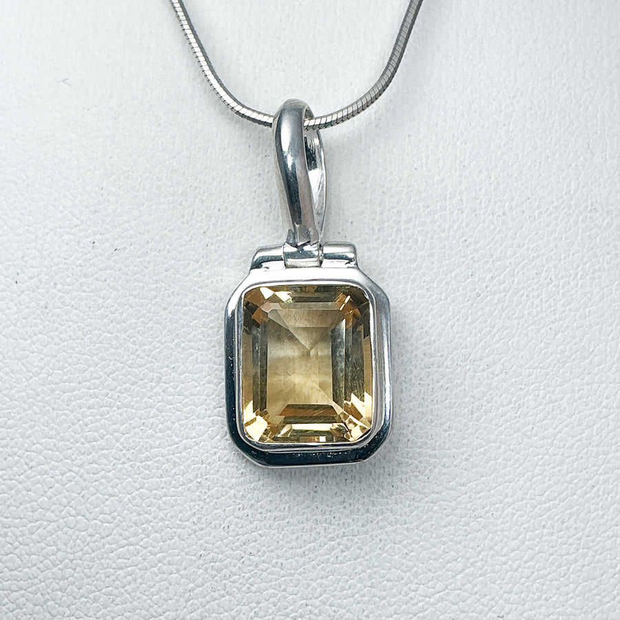 Citrine Pendant-Rocks and Gems Canada