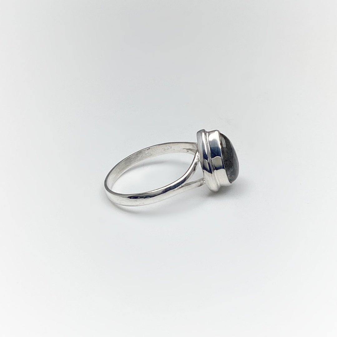 Labradorite Ring - Rocks and Gems Canada