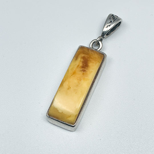 Butterscotch Amber Pendant
