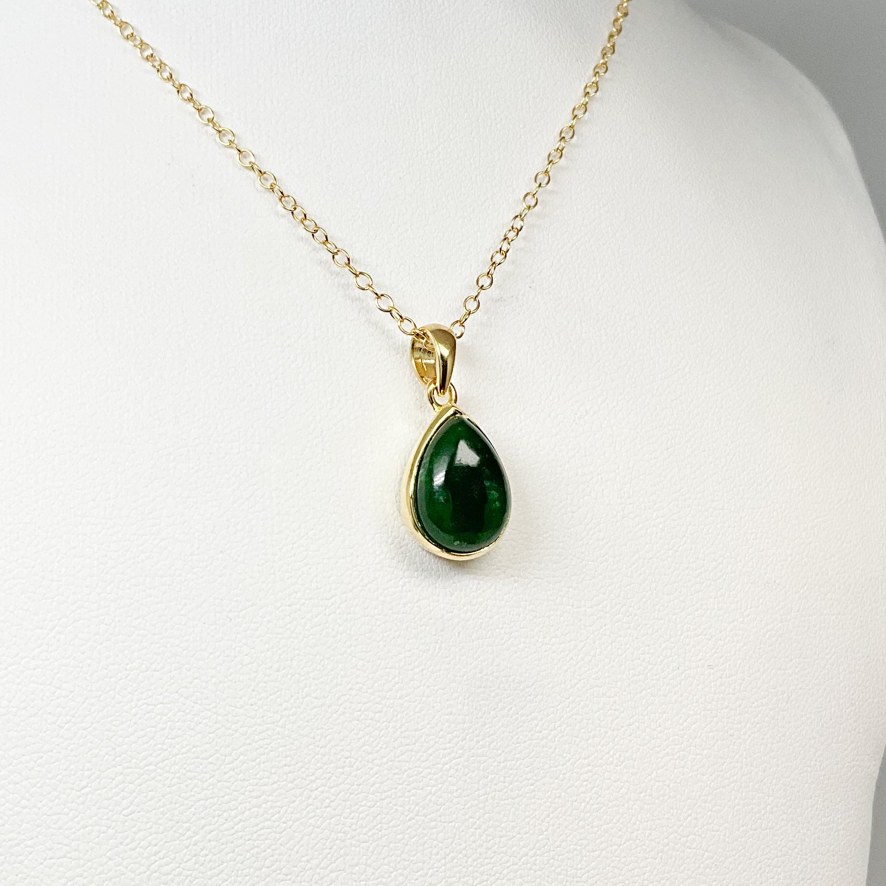 Canadian Jade Gold Finish Pendant - Rocks and Gems Canada