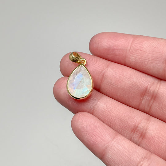 Rainbow Moonstone Gold Finish Pendant - Rocks and Gems Canada