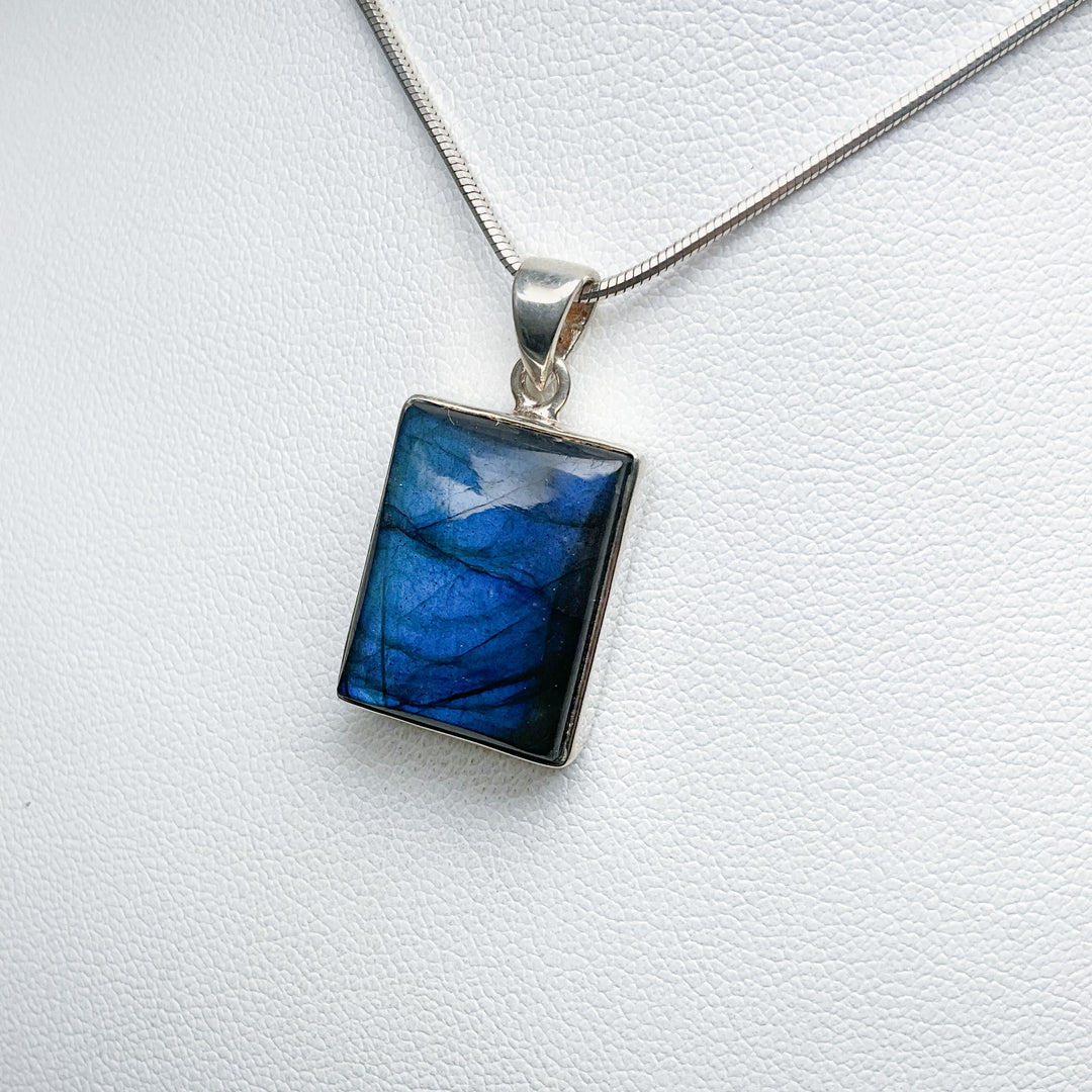 Labradorite Pendant