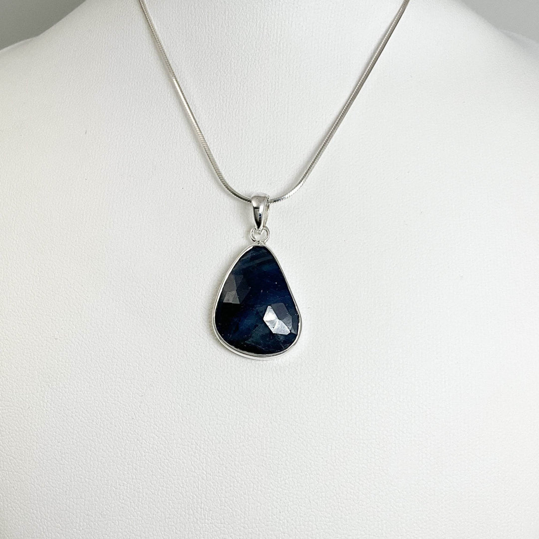 Dark Blue Sapphire Pendant-Rocks and Gems Canada