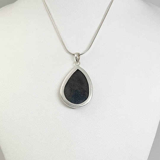 Dark Blue Sapphire Pendant-Rocks and Gems Canada