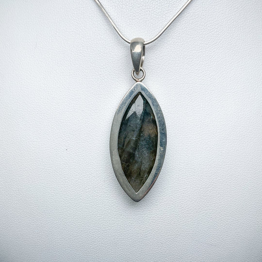 Labradorite Pendant