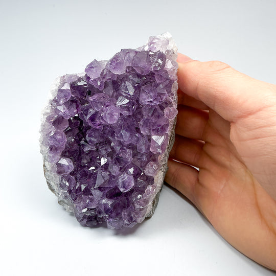 Amethyst Druze Stand Up - Rocks and Gems Canada