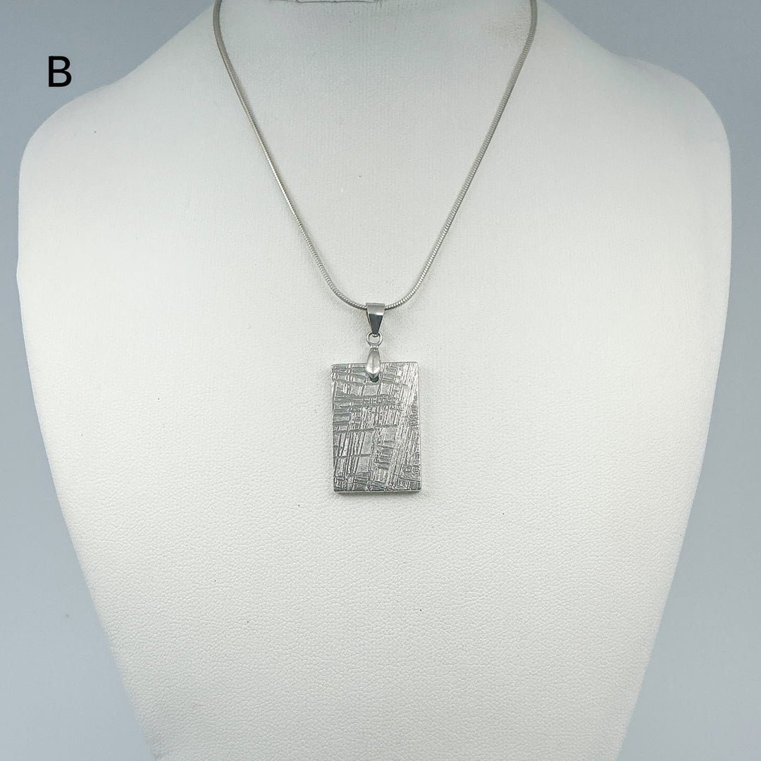 Muonionalusta Meteorite Pendant