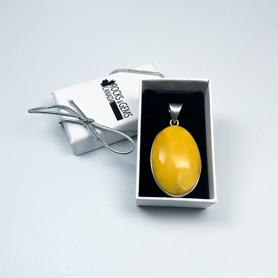 Butterscotch Amber Pendant