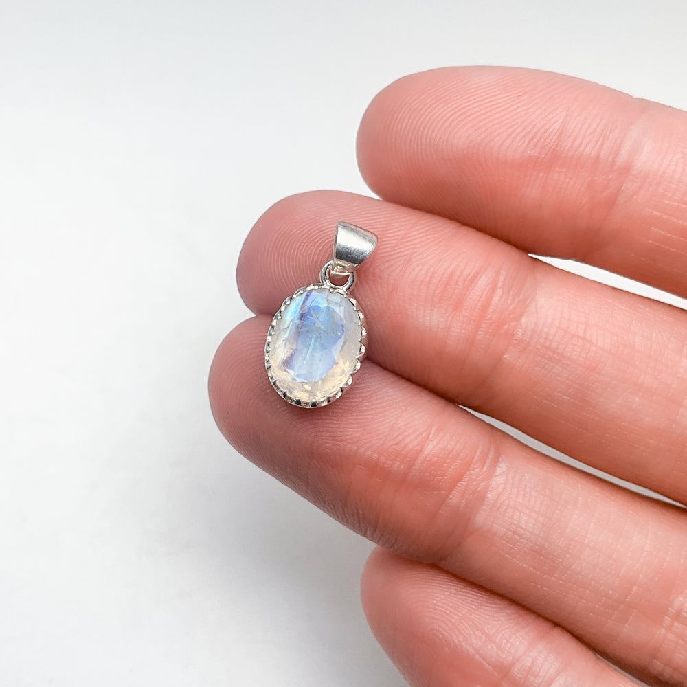 Rainbow Moonstone Pendant