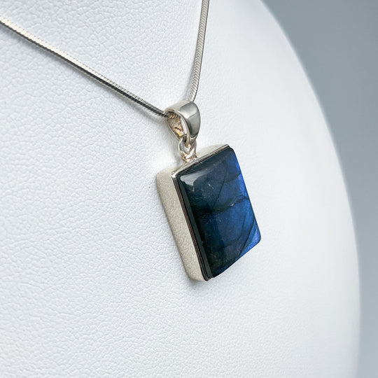 Labradorite Pendant