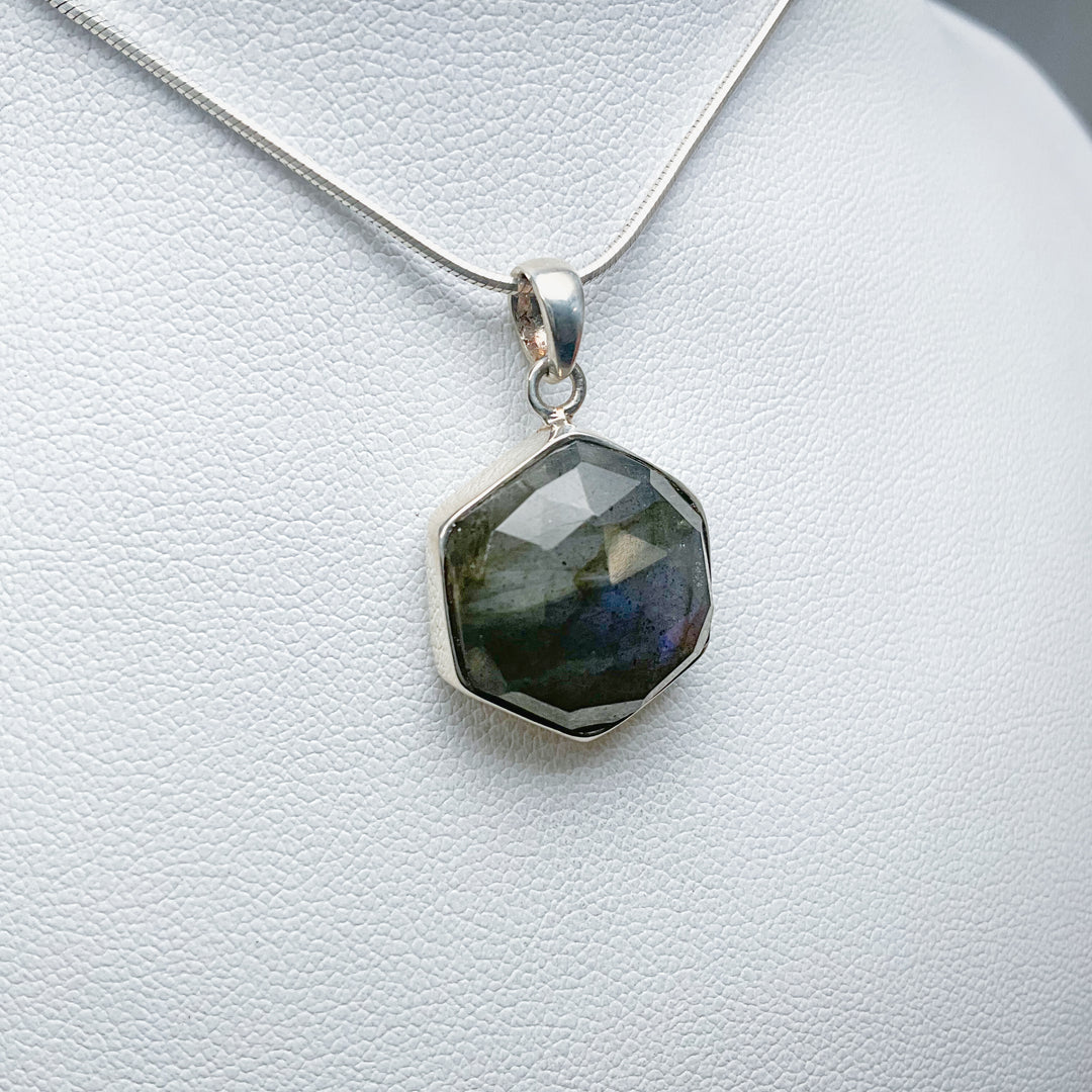 Labradorite Pendant