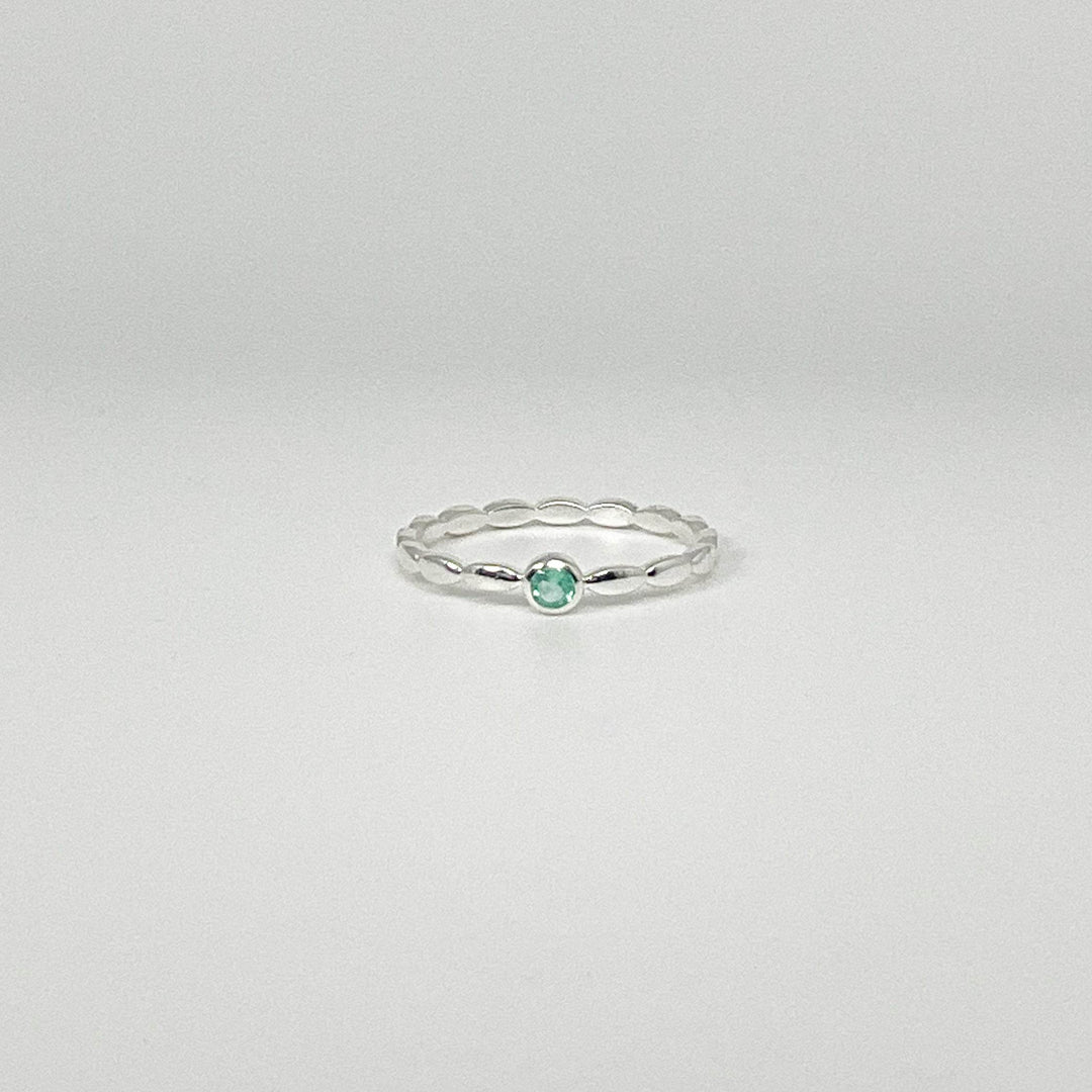 Emerald Ring-Rocks and Gems Canada