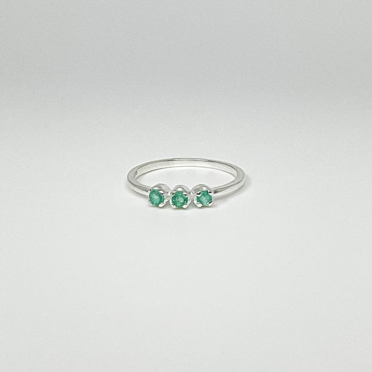 Emerald Ring-Rocks and Gems Canada