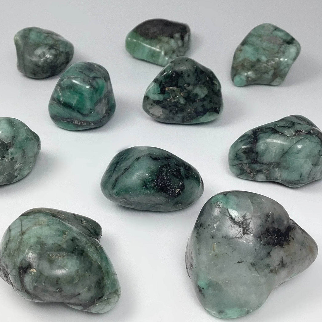 Emerald Tumble-Rocks and Gems Canada