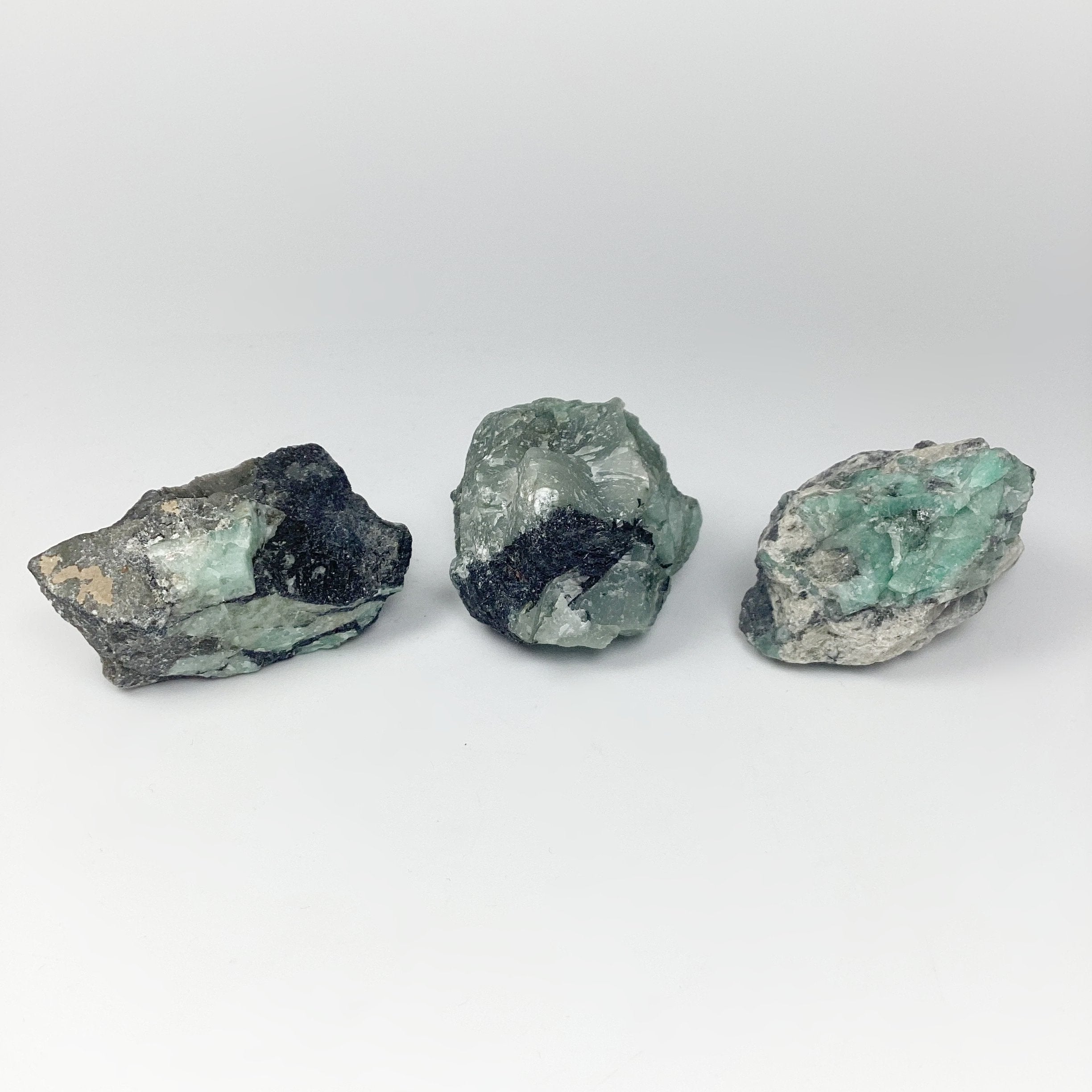 Emerald Rough Chunk - Rocks and Gems Canada