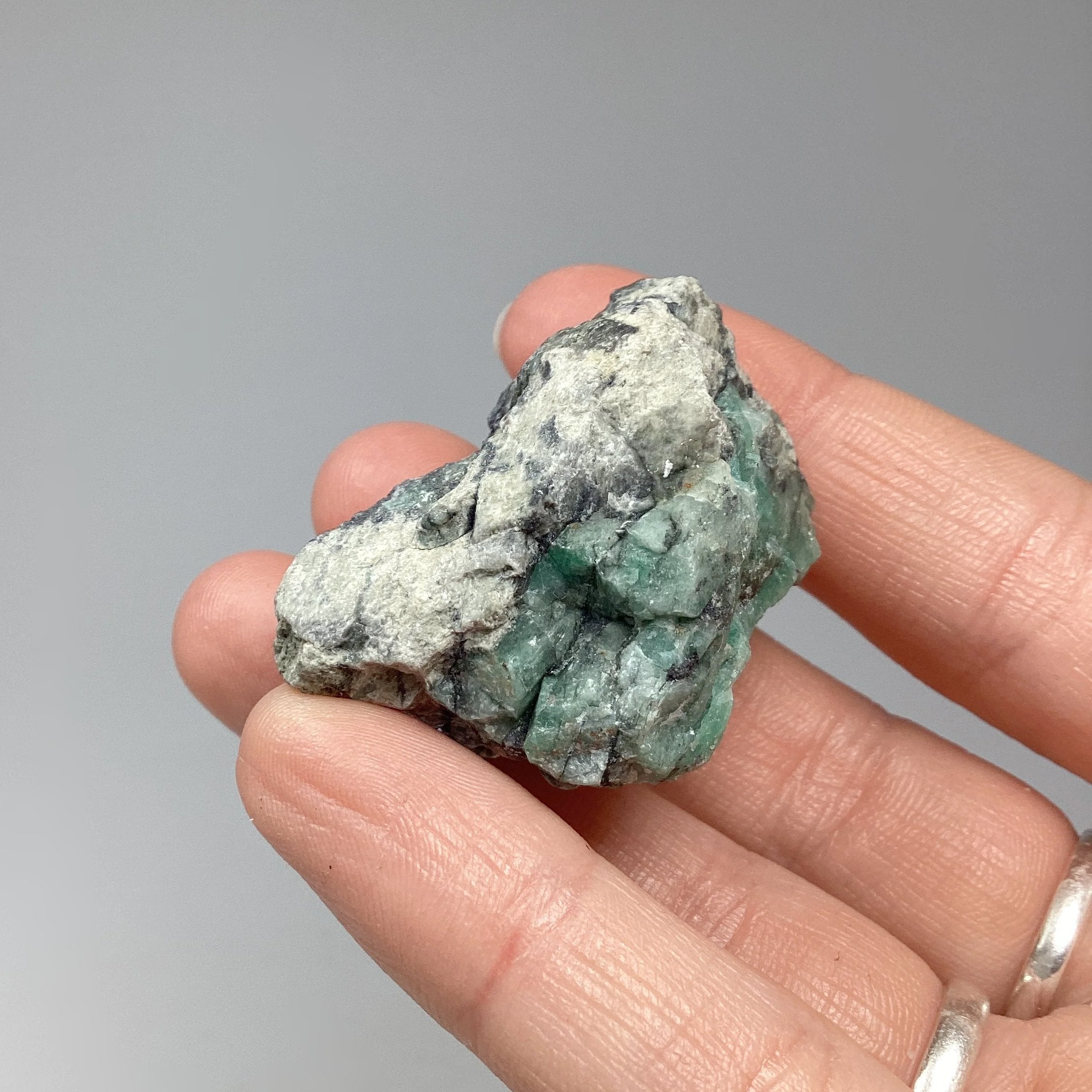 Emerald Rough Chunk Rocks and Gems Canada