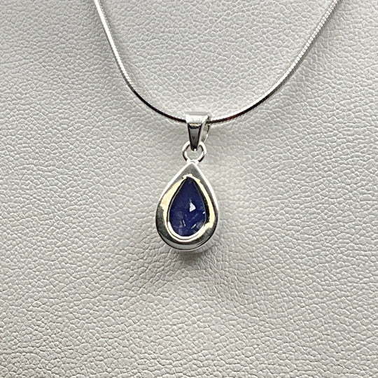Tanzanite Pendant - Rocks and Gems Canada