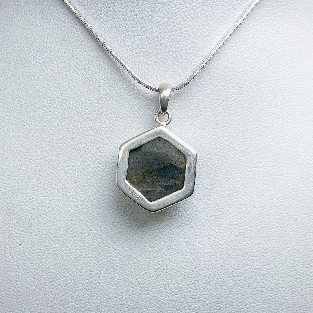 Labradorite Pendant