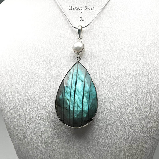 Faceted Labradorite and Pearl Pendant-Rocks and Gems Canada