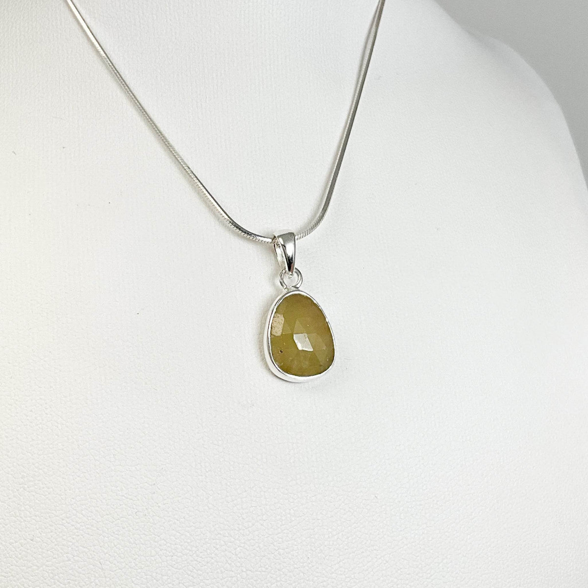 Fancy Sapphire Pendant-Rocks and Gems Canada